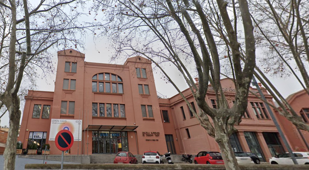 aparcamiento Escuela Superior de Diseño parking Escuela Superior de Diseño